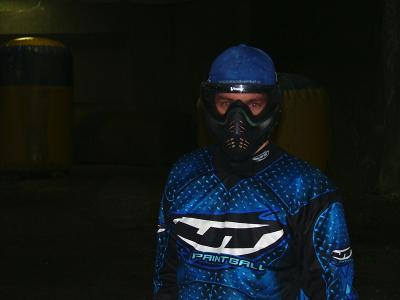 u35/rgunn4/medium/40408931.PortlandPaintball031.jpg