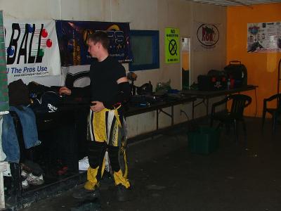 u35/rgunn4/medium/40408963.PortlandPaintball063.jpg