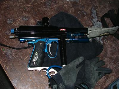 u35/rgunn4/medium/40408966.PortlandPaintball066.jpg