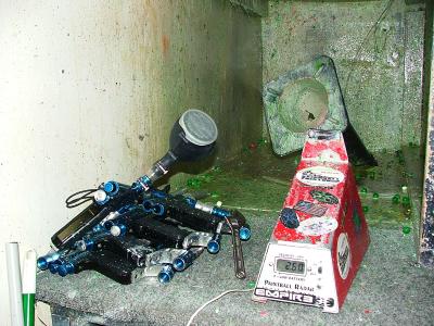 u35/rgunn4/medium/40408967.PortlandPaintball067.jpg