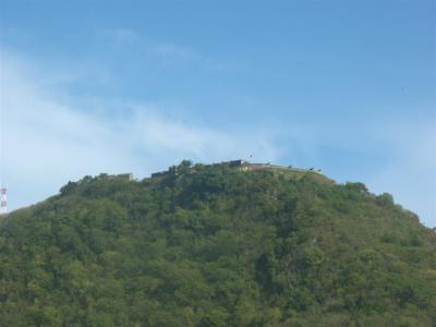 St Kitts - Brimstone Hill Fort from Train