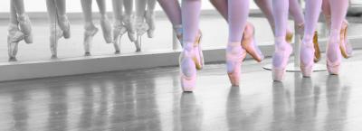 u35/stfchallenge/medium/31797587.en_pointe2.jpg