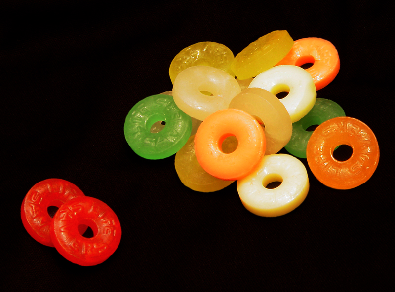 <p align=center><b> i only like the red ones * </b> <br> <font size=1> by andy</font></p>