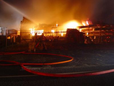 Large Farm Supply Warehouse 2 Alarm Fire