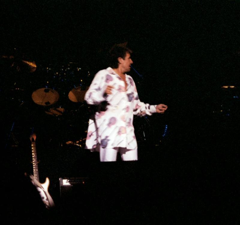 monkees2concert19a.jpg