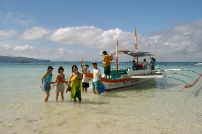 u35/ustehs75a/medium/40505339.reunion_b100.jpg