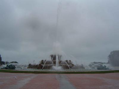u35/world_of_sarah/medium/23036897.001Chicago014BuckinghamFountainGrantPark4web.jpg