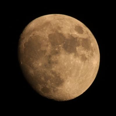 Moon 3284 (Canon 100-400mm f5.6L)