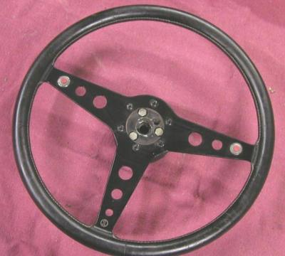 Momo Steering Wheel Number 1 - 002.jpg