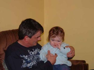 u36/anthonyr/medium/23498935.UncleNeilandLittleC3.jpg