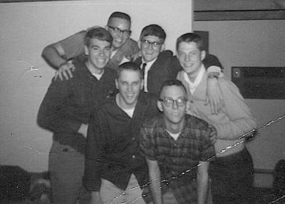 u36/bhs64/medium/34521730.geeks.jpg