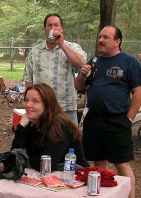 u36/bklyncmt/medium/32293581.71Medium040807PicnicMED020.jpg