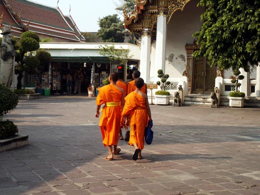 Buddhist Monks, Wat Pho, Bangkok