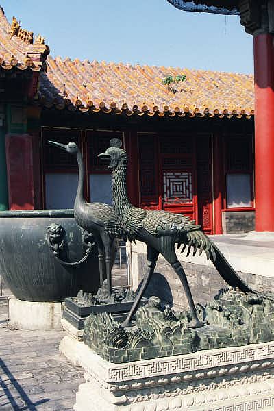 Bronze Cranes, Forbidden City