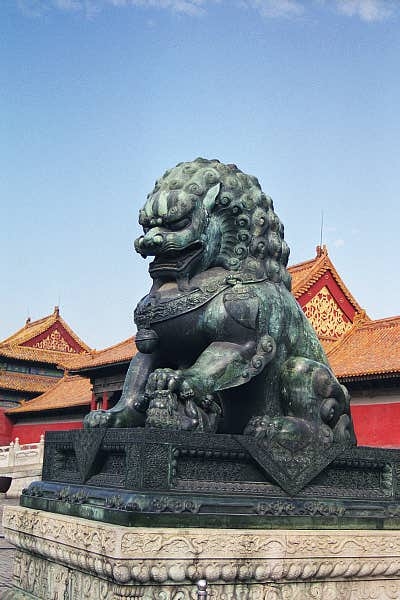 Female Lion Guardian before the Gate of Supreme Harmony
