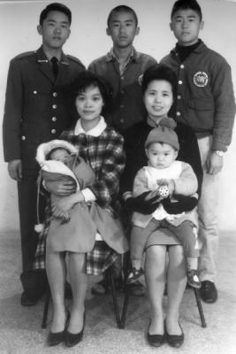 1967.2.15, when my father was in army and my three uncles, mother, grandmother, elder brother and me had this pic sent to my father. My father is the eldest of my grandmother's five sons.