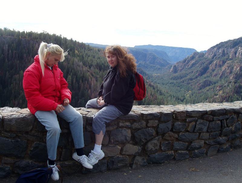 Oak Creek Canyon overlook