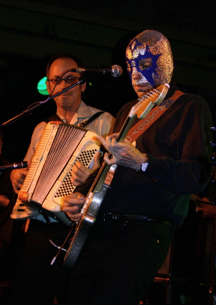 Chris Gaffney & Los Straitjackets