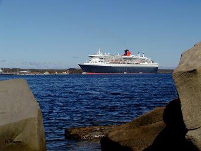 Queen Mary 2 ~ Sydney Harbor ,  Nova Scotia