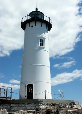 Virtual Tour of Portsmouth Harbor Lighthouse, Summer 2004