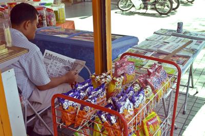 Newspaper Vendor