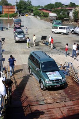 From Davao city, its a quick 15 minute jaunt across to the Island Garden CIty of Samal