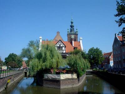 Restaurant on the Canal