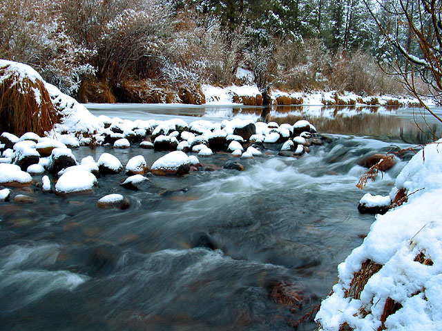 Snowy Scenery (*)