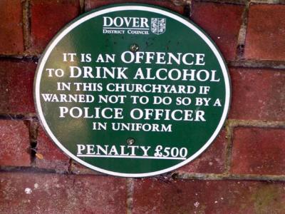 Sign in churchyard - Sandwich