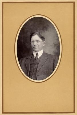 Grampa Pemberton, 1911 (583)