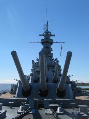 USS Alabama front turrets.jpg