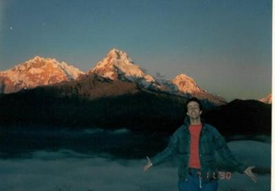 surise at poon hill.jpg