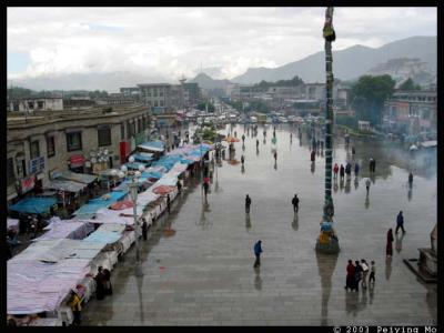 Barkar Market in the rain
