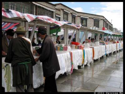 Hada vendors, hada is a good luck symbol in Tibet culture