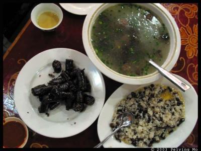 Sheep intestines and yak meat soup