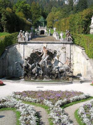 LINDERHOF CASTLE - GARDEN 2
