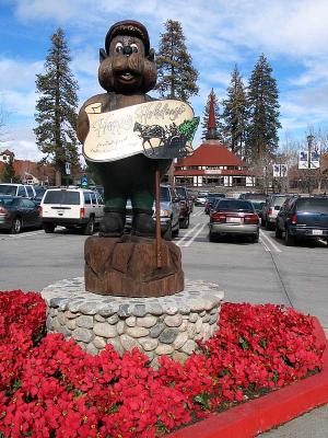 Lake Arrowhead Village