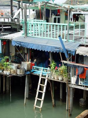 u36/gmaclin/medium/13570678.StiltHousesinTaiOLantauIsland13570678.jpg