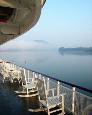 The Tennessee River