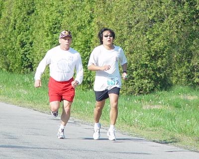 Terry running end of 2nd leg w/Jon