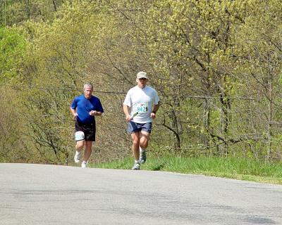 Dave running 6th leg