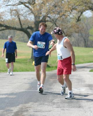 Garry handing off to Terry at 7th exchange