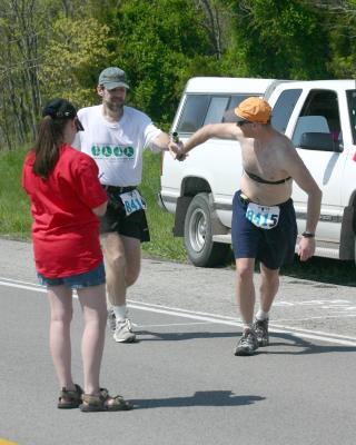 Greg handing off to Jeff at 12th exchange