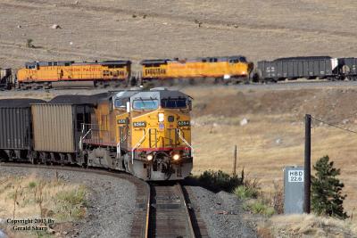 up6564east_at_blue_mtn_xing.jpg