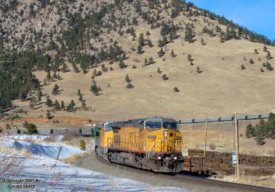 up6839_at_blue_mtn_xing.jpg