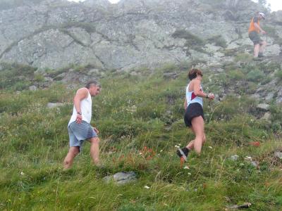 Larry & Ronda on the switchbacks