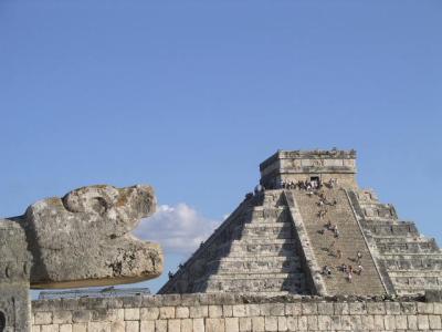 Quetalcoatl and Great Pyramid.JPG