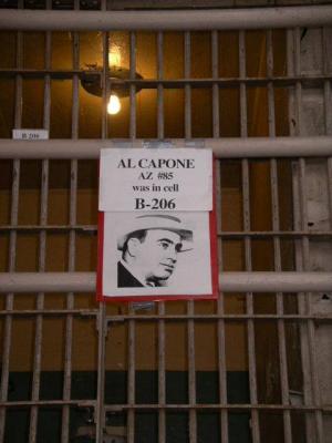Al Capone hauste hier.JPG