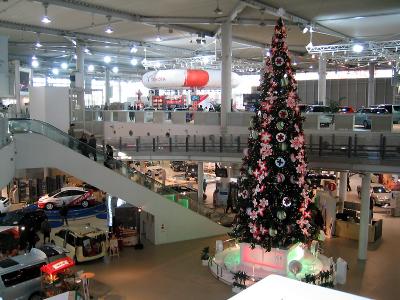 u36/icecreamfoo/medium/24461817.ToyotasMegaWorld.jpg