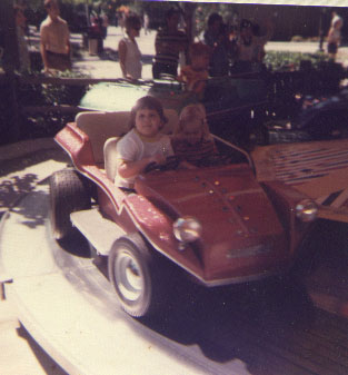 u36/intenserides/upload/24513397.Opryland19762.jpg
